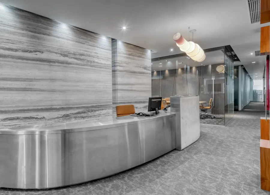 Bertemu, bekerja, atau berkolaborasi di business centre profesional kami di Regus Tempo Scan photo 2