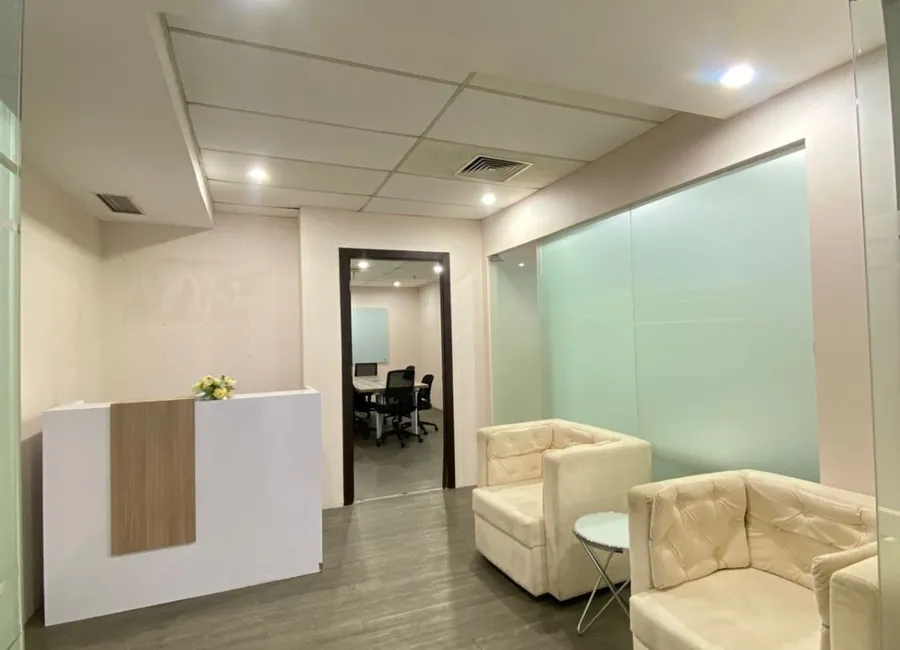 Disewakan Ruang Kantor Fully Furnished Luas 138 â Lantai 12A photo 1
