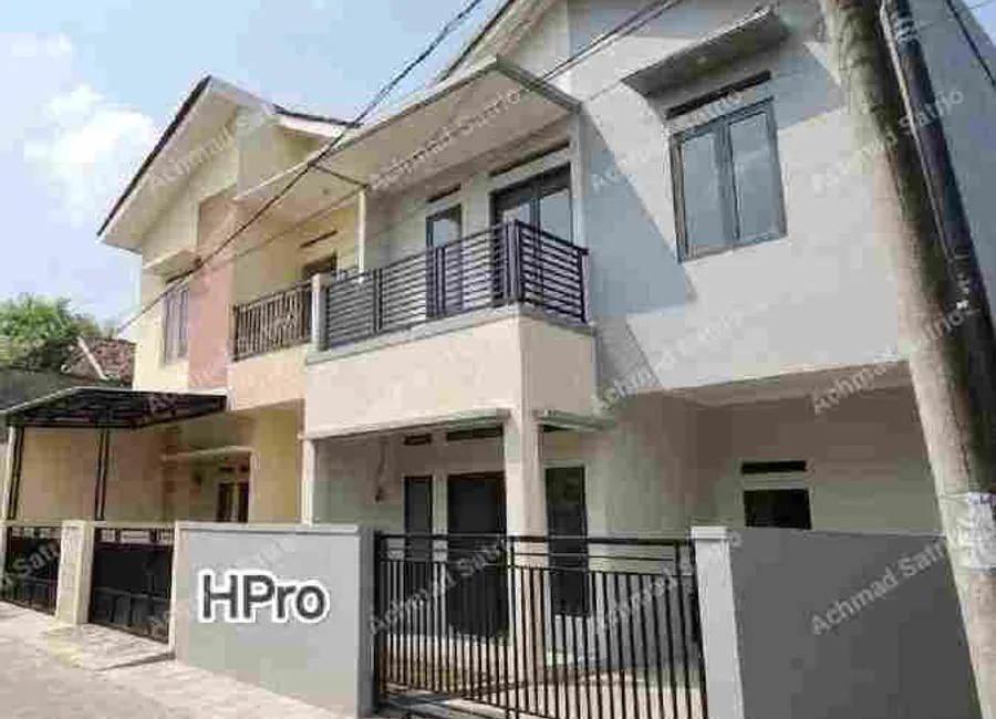 RUMAH MEWAH  DUA LANTAI HARGA SANGAT MURAH photo 1