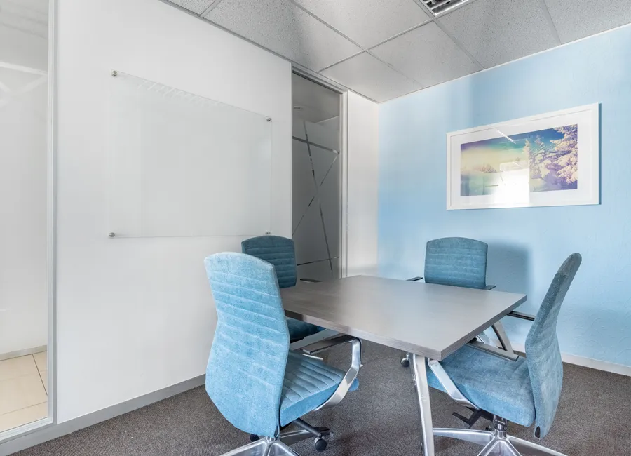 Bertemu, bekerja, atau berkolaborasi di business centre profesional kami di Regus The Energy Building photo 5