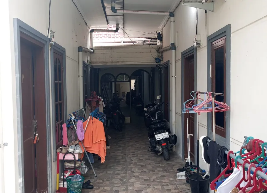 Dijual Cepat Kost-Kostan Luas SHM Cocok Untuk Invest Di Medan photo 2