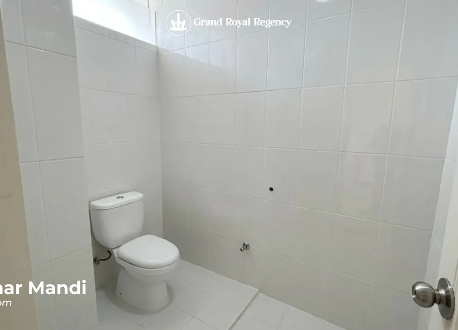 Dijual Rumah Full Furnish, Kanopi dan Free Biaya Surat di Grand Royal Regency Tipe Sapphire photo 4