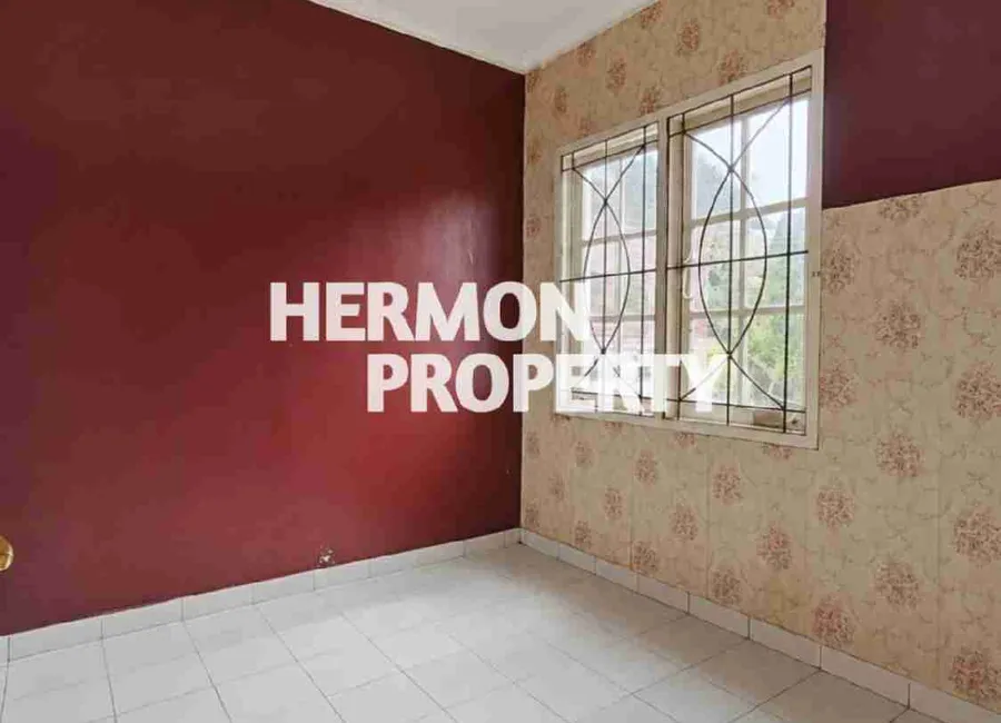 Dijual Murah Rumah di Legenda wisata Cibubur photo 2