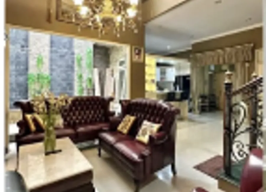 DIJUAL RUMAH MEWAH â JAGAKARSA photo 5