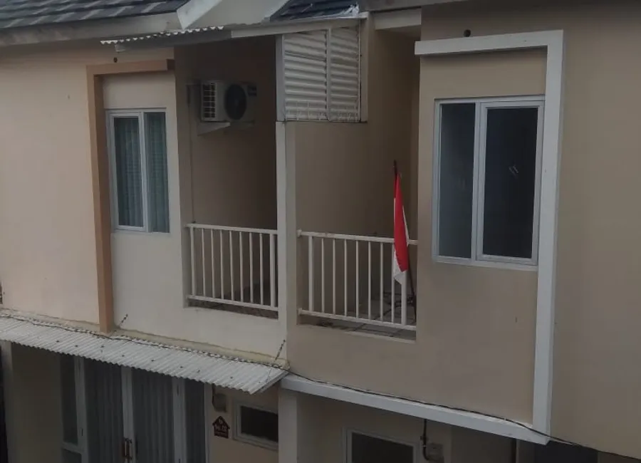 Rumah dijual Murah siap huni di Bsd photo 5