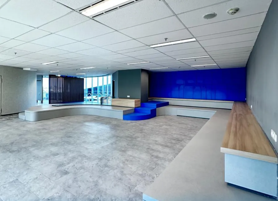 SEWA KANTOR SEMI FURNISHED DI GRAHA PENA SURABAYA