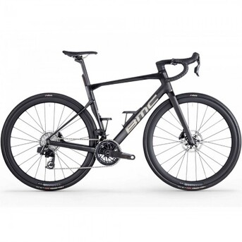 USD 4840,  2026 BMC Roadmachine 01 THREE Road Bike (GLOBALBIKESHOP) photo 1