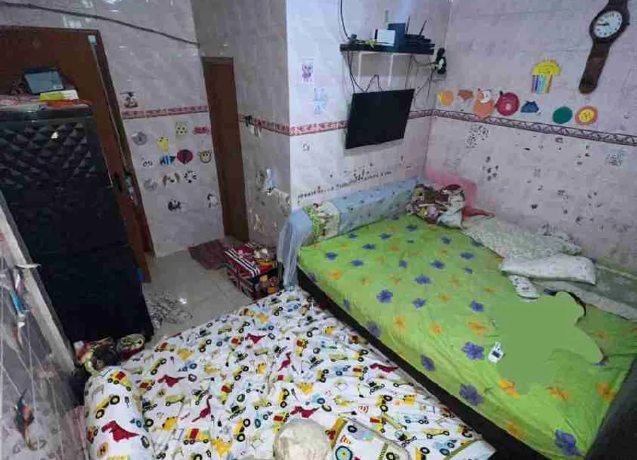DIJUAL Rumah Taman Palem Lestari TERDEPAN Jalan Raya, Jakarta Barat photo 4