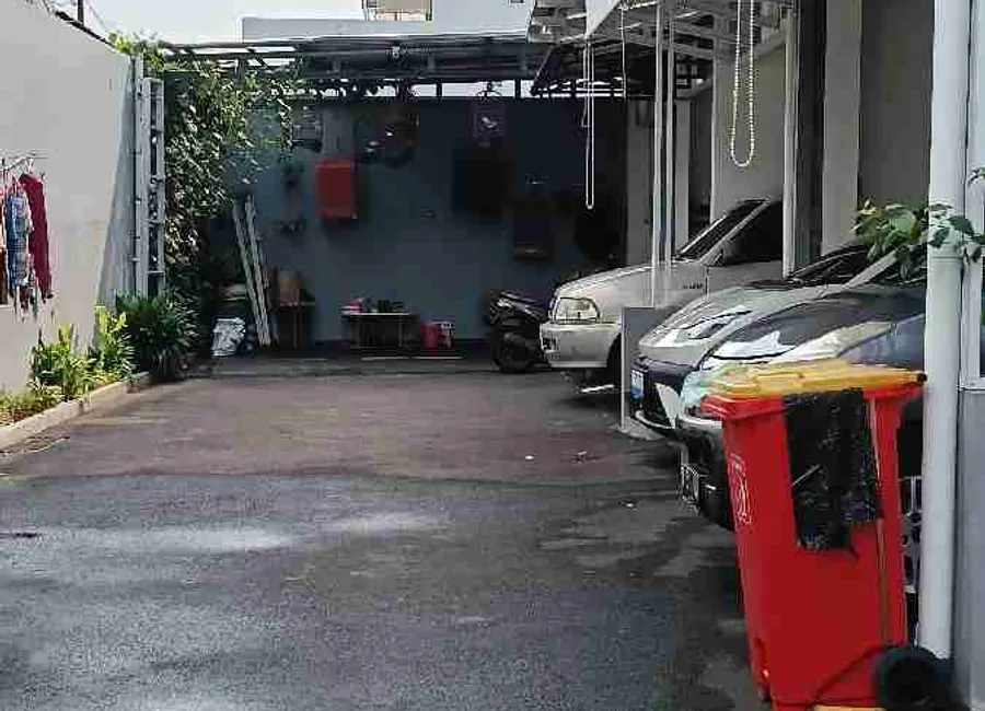 Rumah dijual minimalis modern Deket kecamatan Cakung photo 2