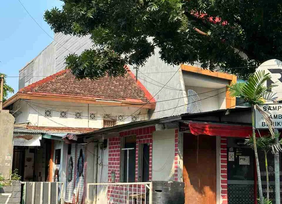 Dijual cepat, murah,  rumah tua di Cisadane, Cikini Jakarta Pusat photo 5