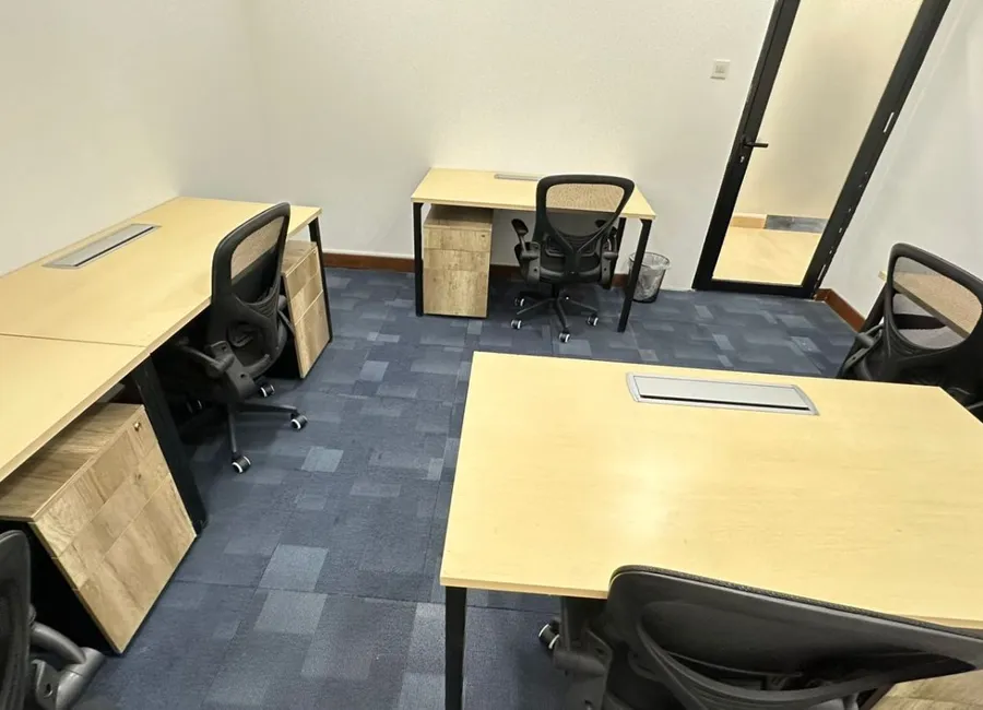Serviced Office (Dock Desk Coworking Space) Pelindo Tower photo 4