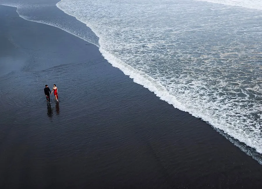 Dijual atau Sewakan Tanah Lokasi Startegis Pinggir Pantai di Bali photo 2