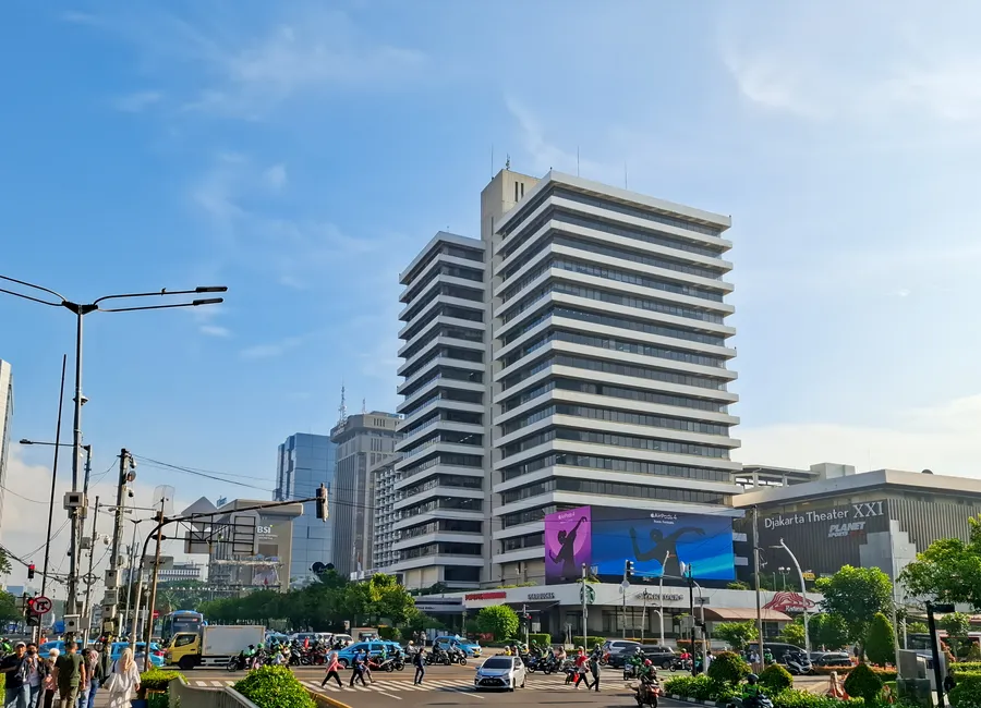 Akses all-inclusive ke ruang kerja, kantor virtual, dan ruang rapat di HQ Menara Cakrawala