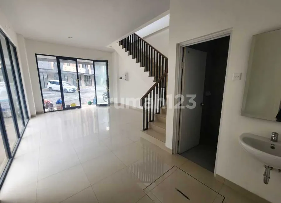 Ruko Northridge Business 3 Lantai Lokasi Sangat Strategis photo 2