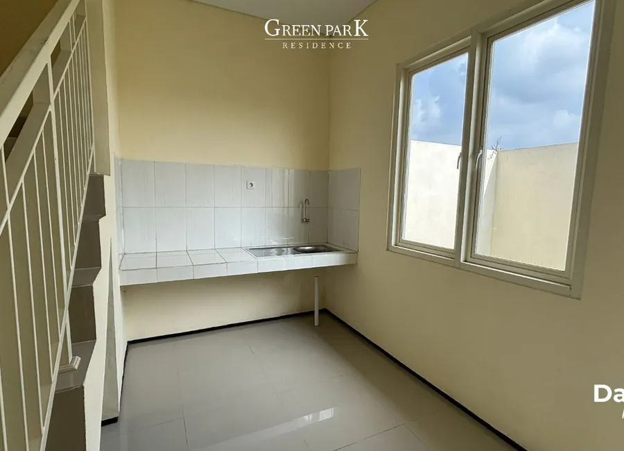 Dijual Rumah Baru (Ready Stok) Tipe Tulip di Green Park Residence (15 Menit ke Pusat Kota Surabaya dan Sidoarjo) photo 3