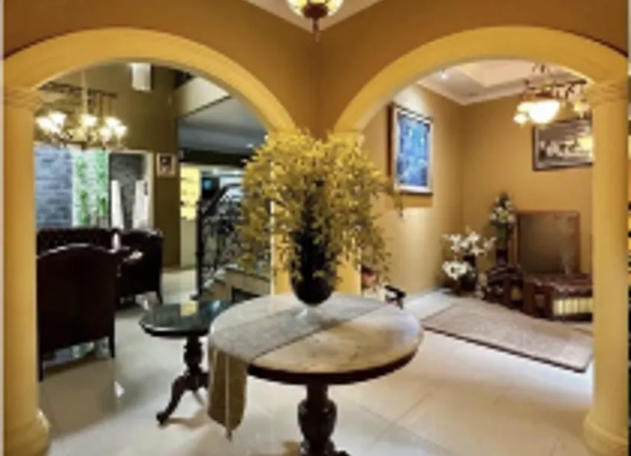 DIJUAL RUMAH MEWAH â JAGAKARSA photo 4
