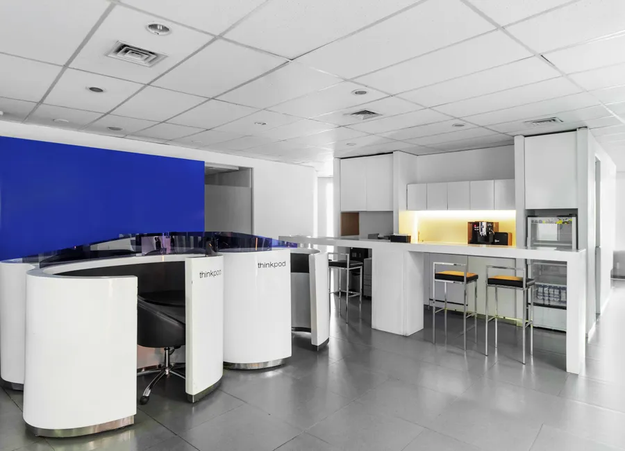 Bertemu, bekerja, atau berkolaborasi di business centre profesional kami di Regus Forum Nine photo 3