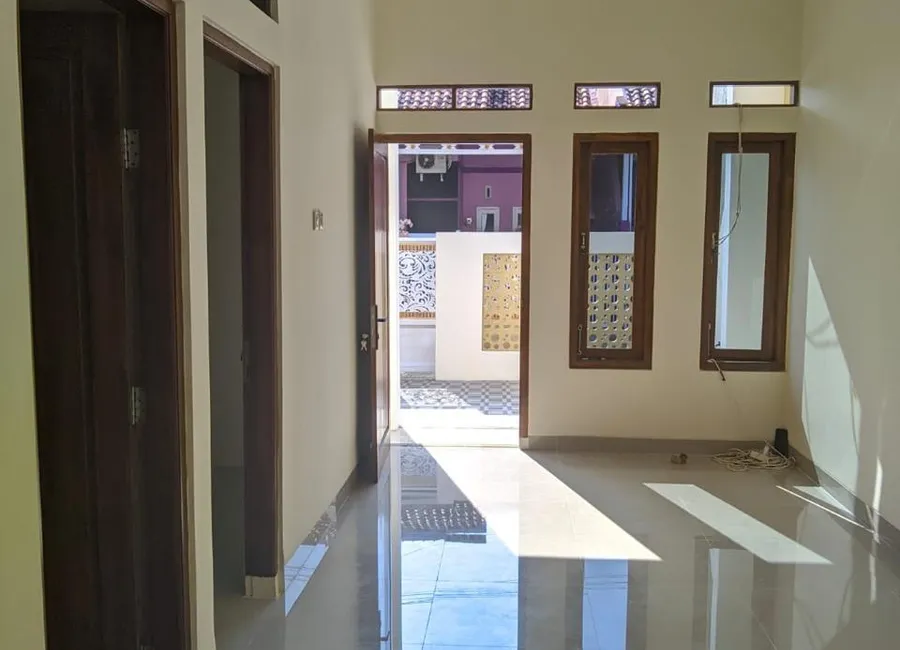 Rumah Siap Huni dan bebas Biaya di Brebes kota photo 3