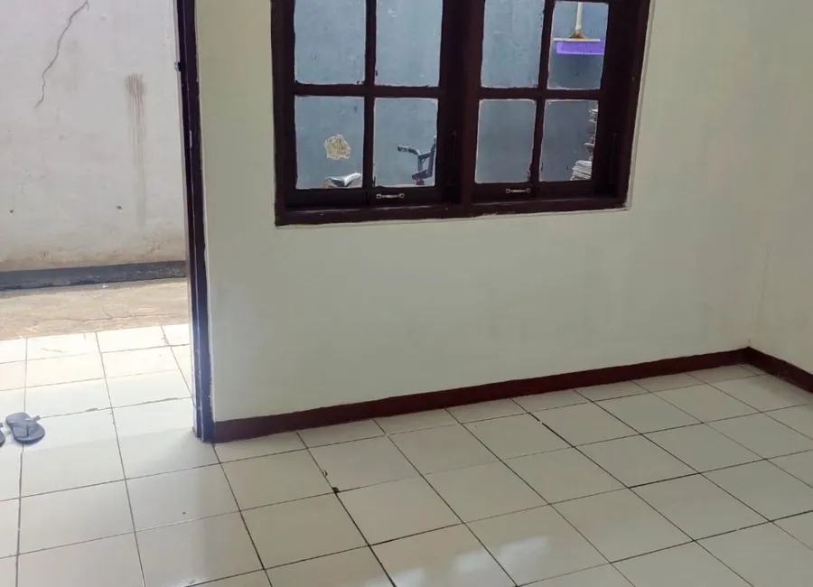 Dikontrakan /disewakan Rumah 1,6jt perbulan di Gandul Cinere photo 3