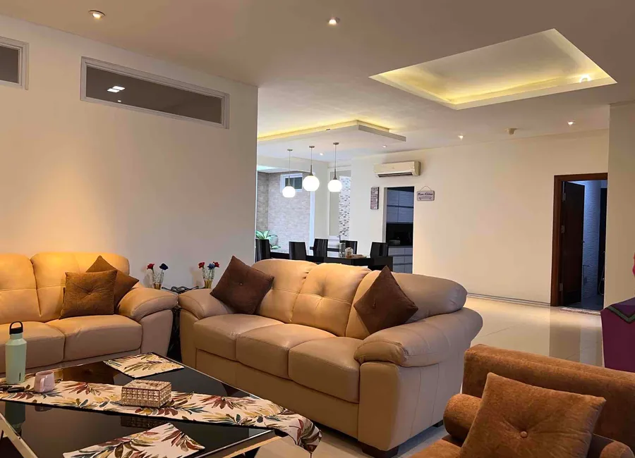 Harga di bawah njop. Rumah  bagus di sunter, jakarta utara, jalan depan 3 mobil, bebas banjir, semi furnished, lingkungan eksklusif. photo 4
