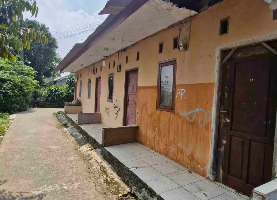 Dijual Kontrakan 41 Pintu kamar mandi dalam 2.3M nego photo 2