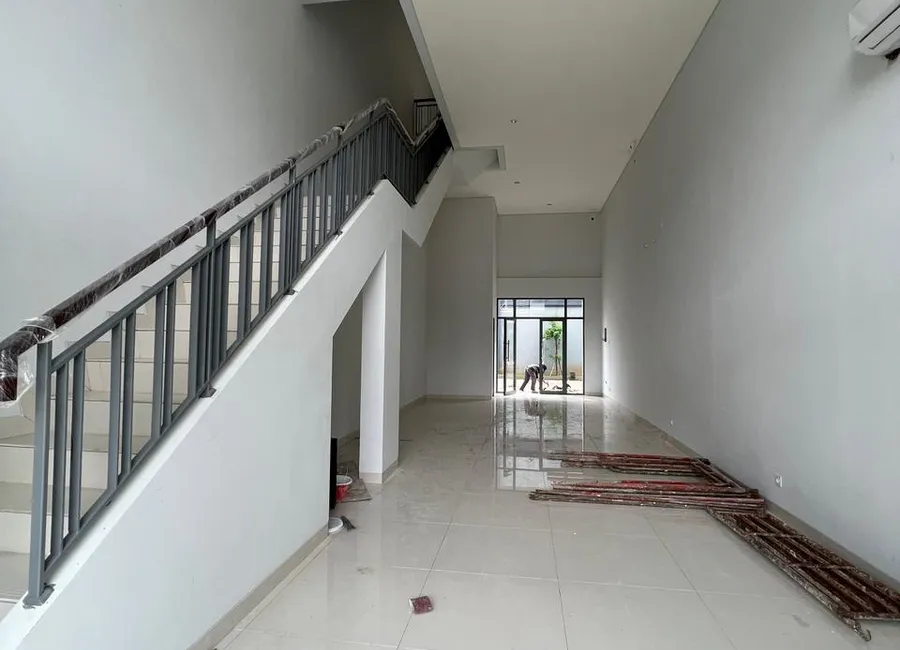 Disewakan Paling Murah Hudson Studio Loft bisa Gandeng bisa Satuan Hadap Jalan Hadap Jalan Sederetan Mall photo 4