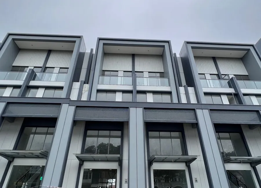 Disewakan Paling Murah Hudson Studio Loft bisa Gandeng bisa Satuan Hadap Jalan Hadap Jalan Sederetan Mall photo 2