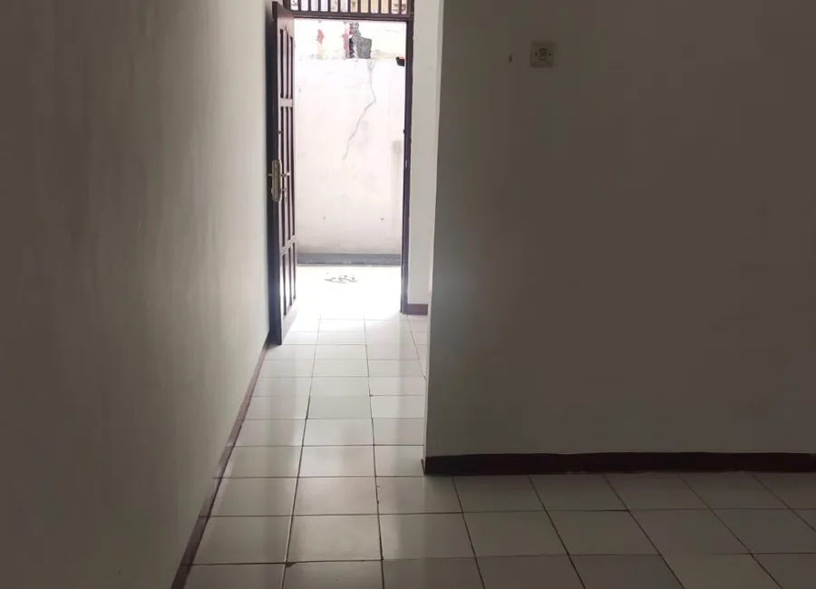 Dikontrakan /disewakan Rumah 1,6jt perbulan di Gandul Cinere photo 5