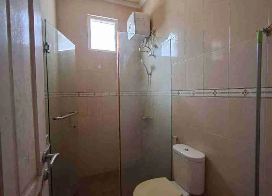 Rumah Siap Pakai di Colomadu photo 5