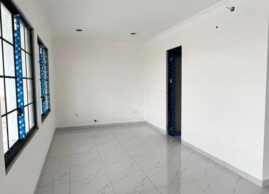 Dijual Rumah 2 Lantai Di Bukit Nirmala PIK 2 Lokasi Strategis photo 4