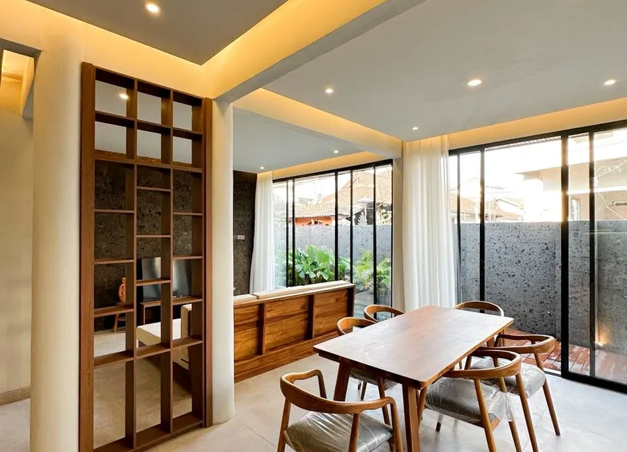 Jual Villa Strategis jalan Raya Canggu, dekat dengan Brawa photo 2