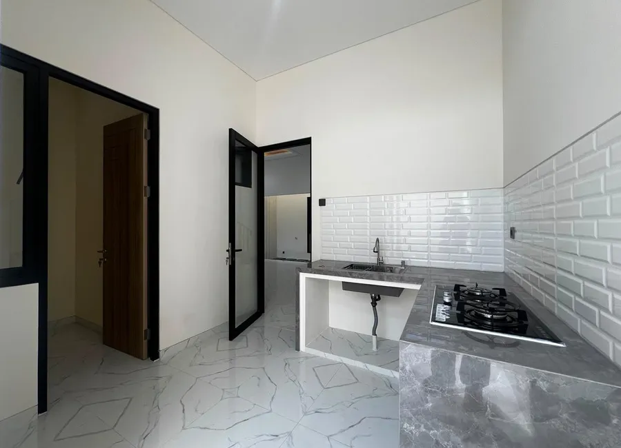 Jual Rumah Minimalis 2 lantai di Sorento, Pakuwon City photo 3