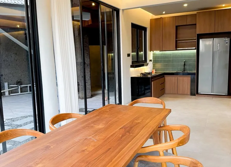 Jual Villa Strategis jalan Raya Canggu, dekat dengan Brawa photo 5