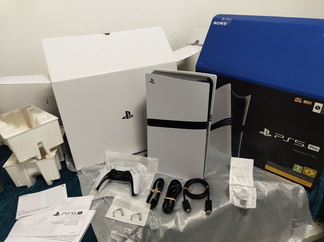 Sony PlayStation PS5 Pro  2TB Console , Sony PlayStation PS5 Slim Console  , Nintendo Switch 2 console, Microsoft Xbox Series X  2TB  Video Game Console photo 2