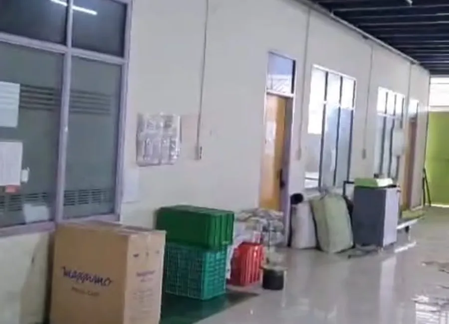 Di sewakan gudang full bangunan Jurumudi photo 3