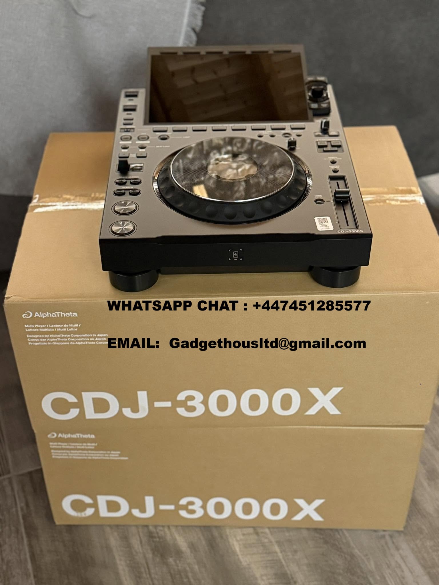 AlphaTheta CDJ-3000X , Pioneer CDJ-3000, Pioneer DJ DJM-A9, Pioneer CDJ-2000NXS2, Pioneer DJM-900NXS2, Pioneer DJ DJM-V10, AlphaTheta XDJ-AZ, Pioneer DJ OPUS-QUAD, Pioneer DJ XDJ-RX3, Pioneer XDJ-XZ photo 2