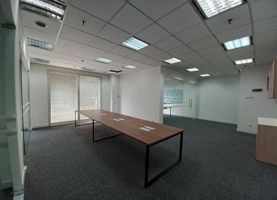 Disewakan Gedung Menara Dea Luasan 110 sqm photo 2