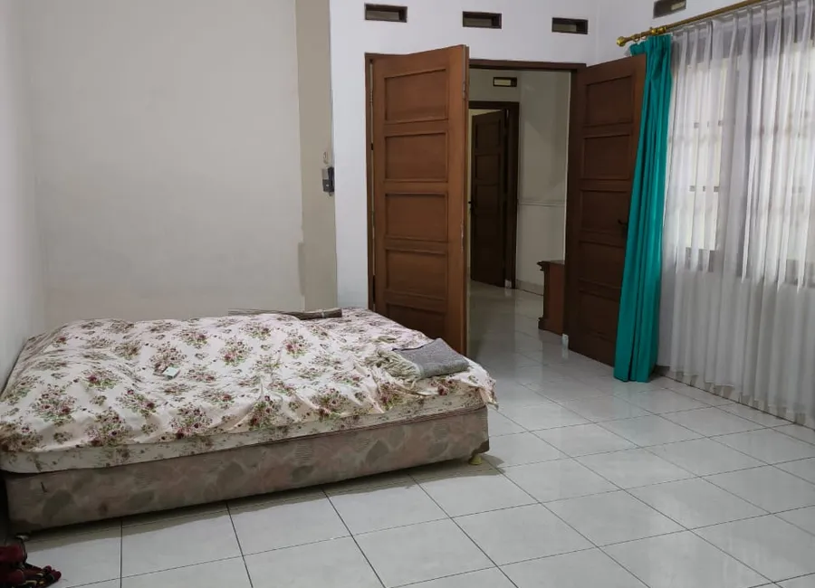 DIJUAL CEPAT RUMAH TINGGAL ARTISTIK MODERN DI ARCAMANIK ENDAH GOLF GARDEN ESTATE BANDUNG HARGA SANGAT TERJANGKAU photo 2