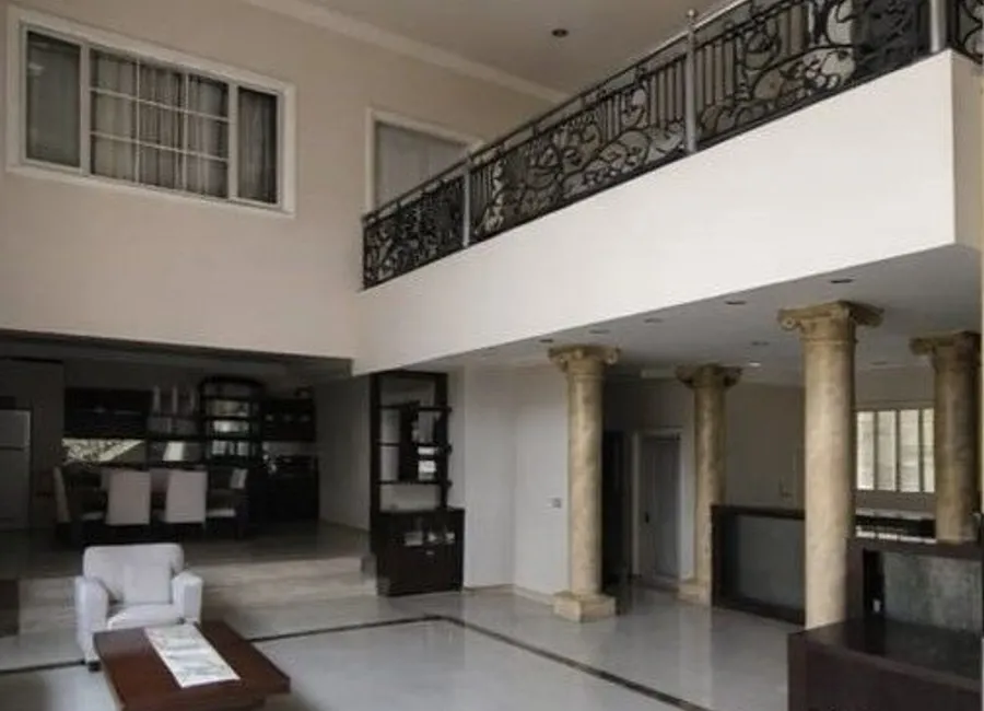 Di Jual Rumah Mewah Nyaman Di Villa Sentra Raya Citraland Utama photo 2
