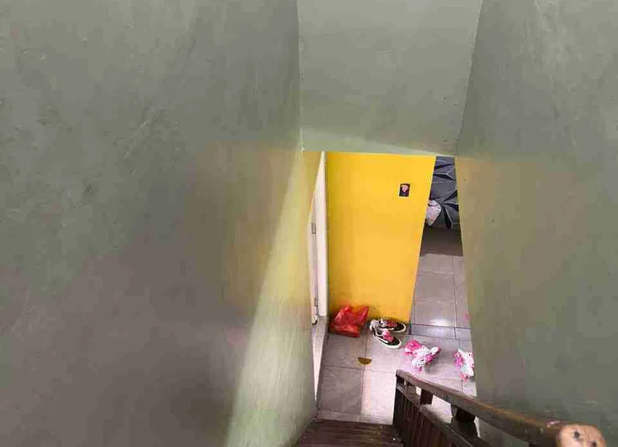 Rumah murah BU 2 lantai di Cipedak Jagakarsa Jaksel photo 4