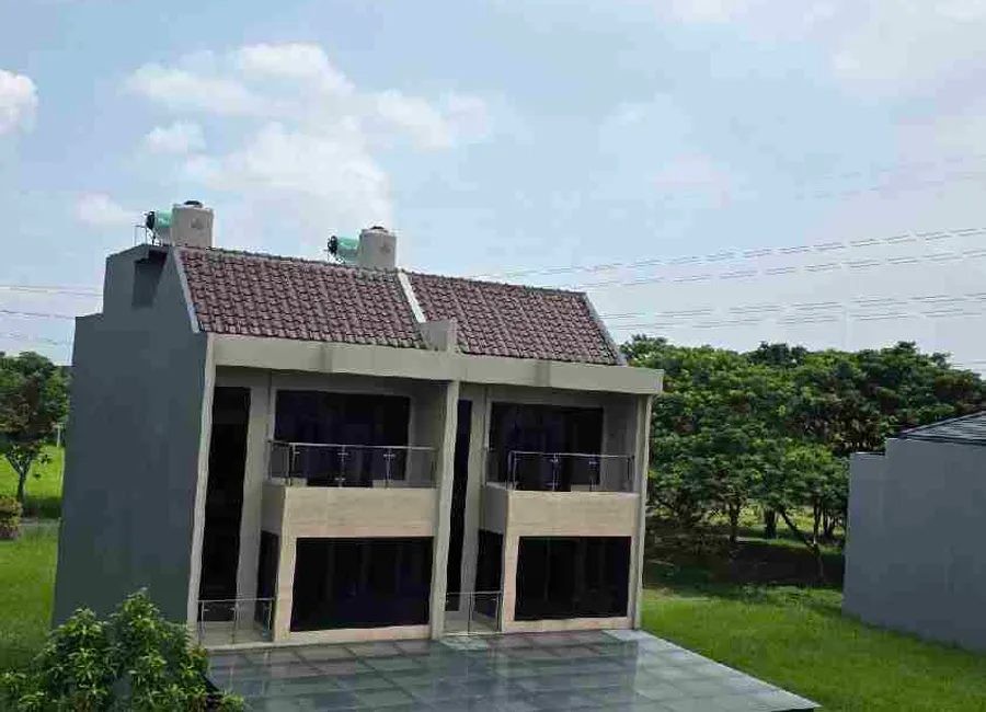Rumah brand new 3 lantai bebas banjir, dekat tol photo 1