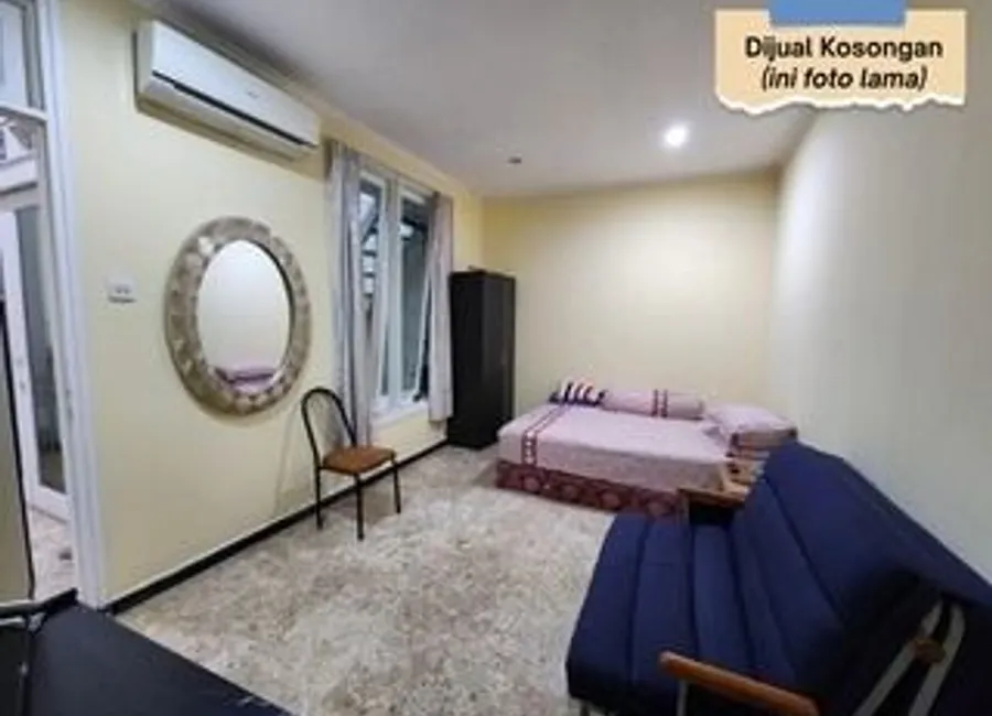 Dijual Cepat Rumah Kosongan Terawat Taman Gapura  Citraland Utama photo 2