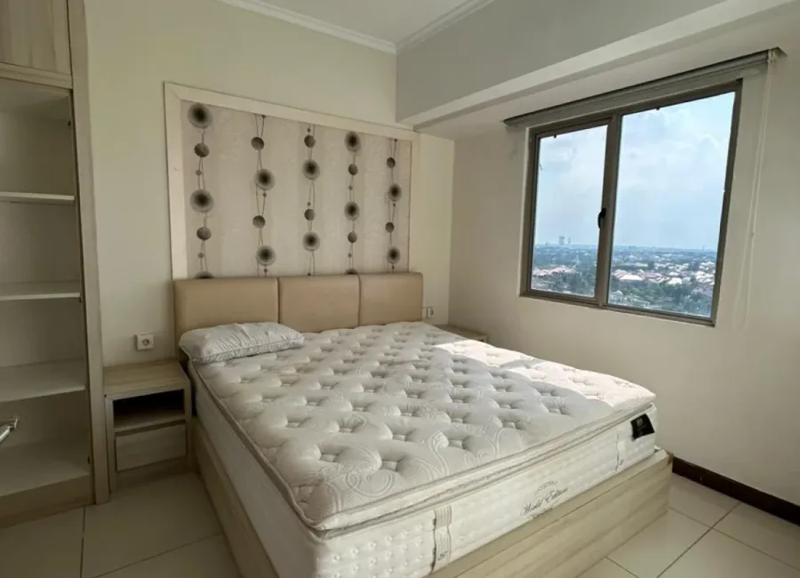 Cari Apartemen 2BR? Apartemen Waterplace Semi Furnished Bisa Jadi Pilihan! - Surabaya photo 1