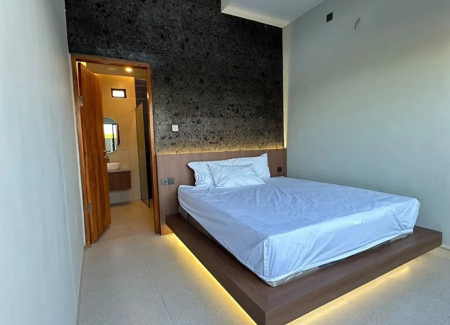 Jual 2 brand-new, fully furnished villas in Pandak Gede, Lokasi strategis approximately 10 minutes from Nyanyi. photo 4