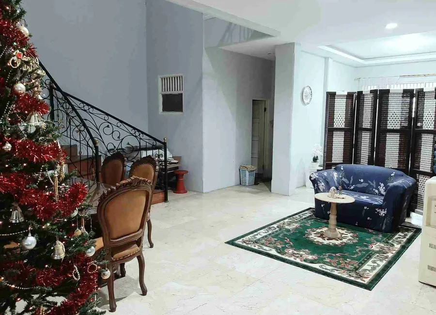 Rumah 2 lantai nyaman, rapi, siap huni dalam komplek di Jatipadang Pasar Minggu Jaksel photo 2