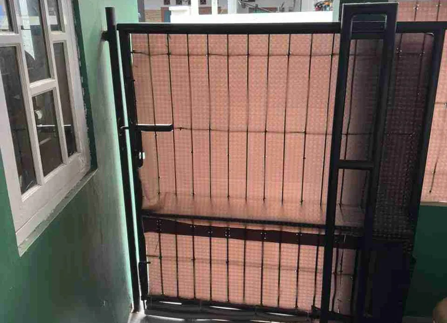 Rumah murah BU 2 lantai di Cipedak Jagakarsa Jaksel photo 2