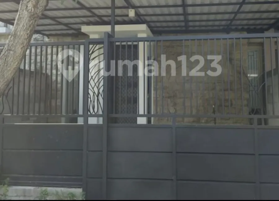 Dijual Murah Rumah 1,5 Lantai di Perumahan Mewah Menganti photo 3