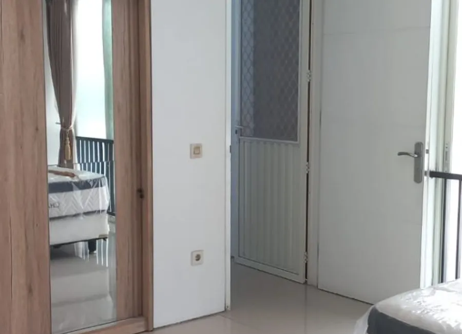 Dijual Rumah Siap Huni Forest Mansion Cluster Tropical Wiyung photo 4