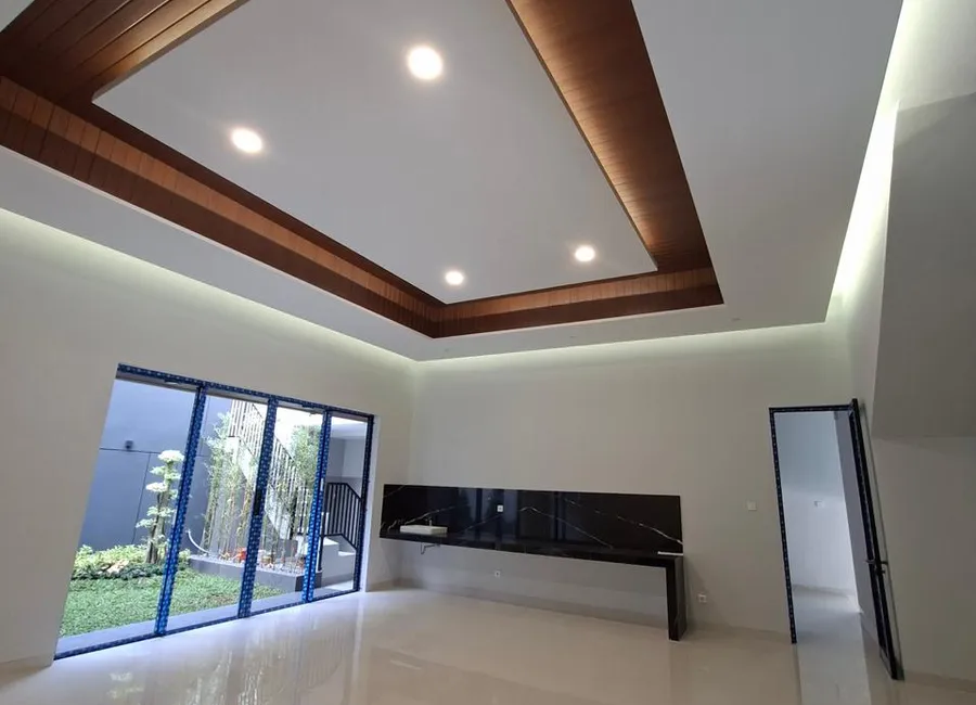 Dijual Rumah Bukit Golf Citraland GE 6/10 Surabaya Jawa Timur photo 3