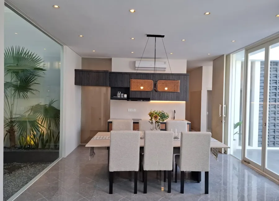 Dijual Rumah Baru Renovasi Di Citraland Surabaya Full Furnished dan Private Pool photo 4